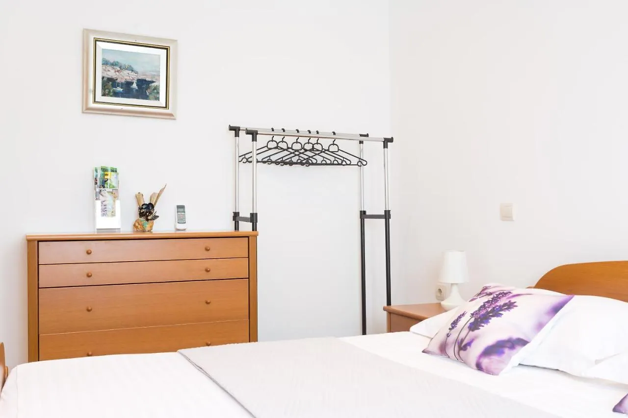 Apartments Saint Martha Plano