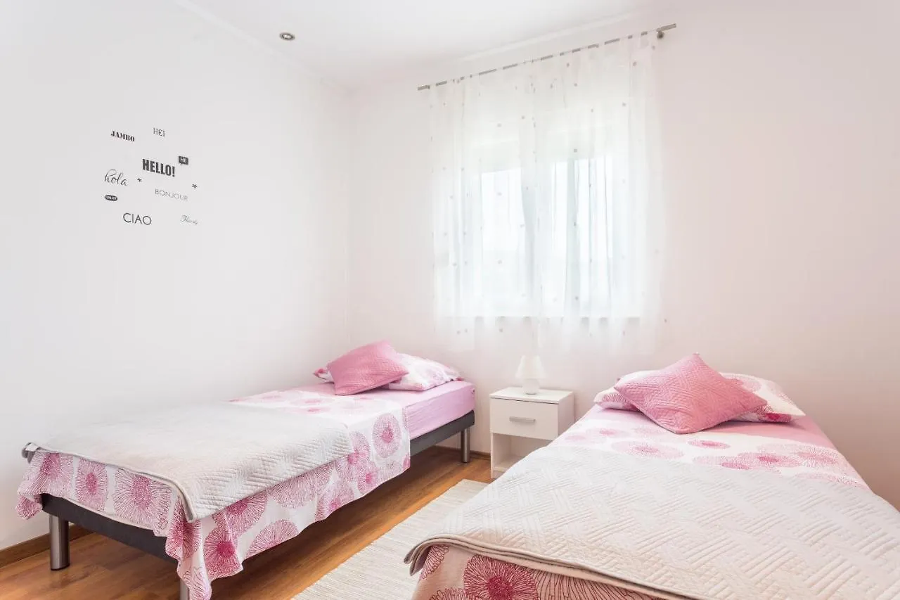 Apartments Saint Martha Plano Croatia