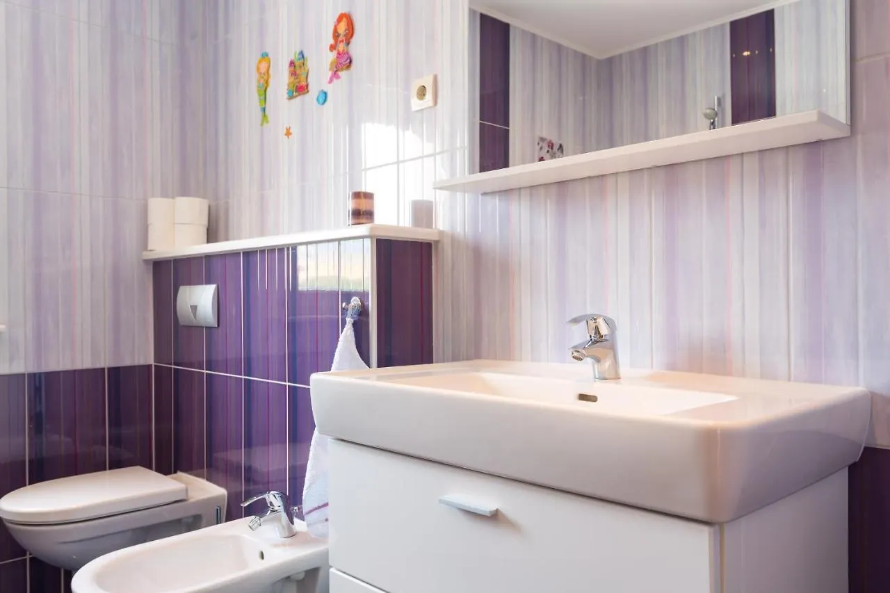 Apartments Saint Martha Plano