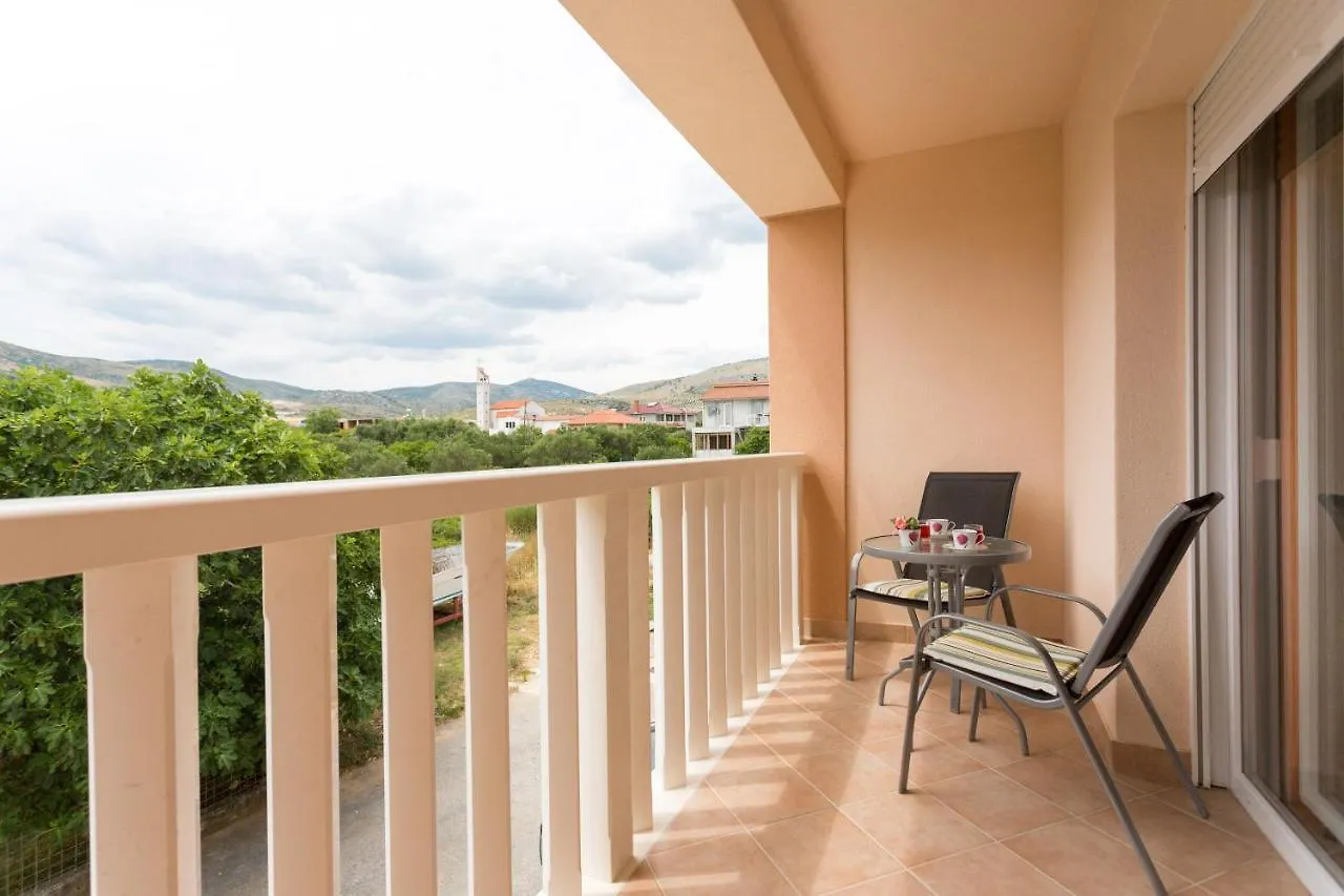 Apartments Saint Martha Plano Croatia
