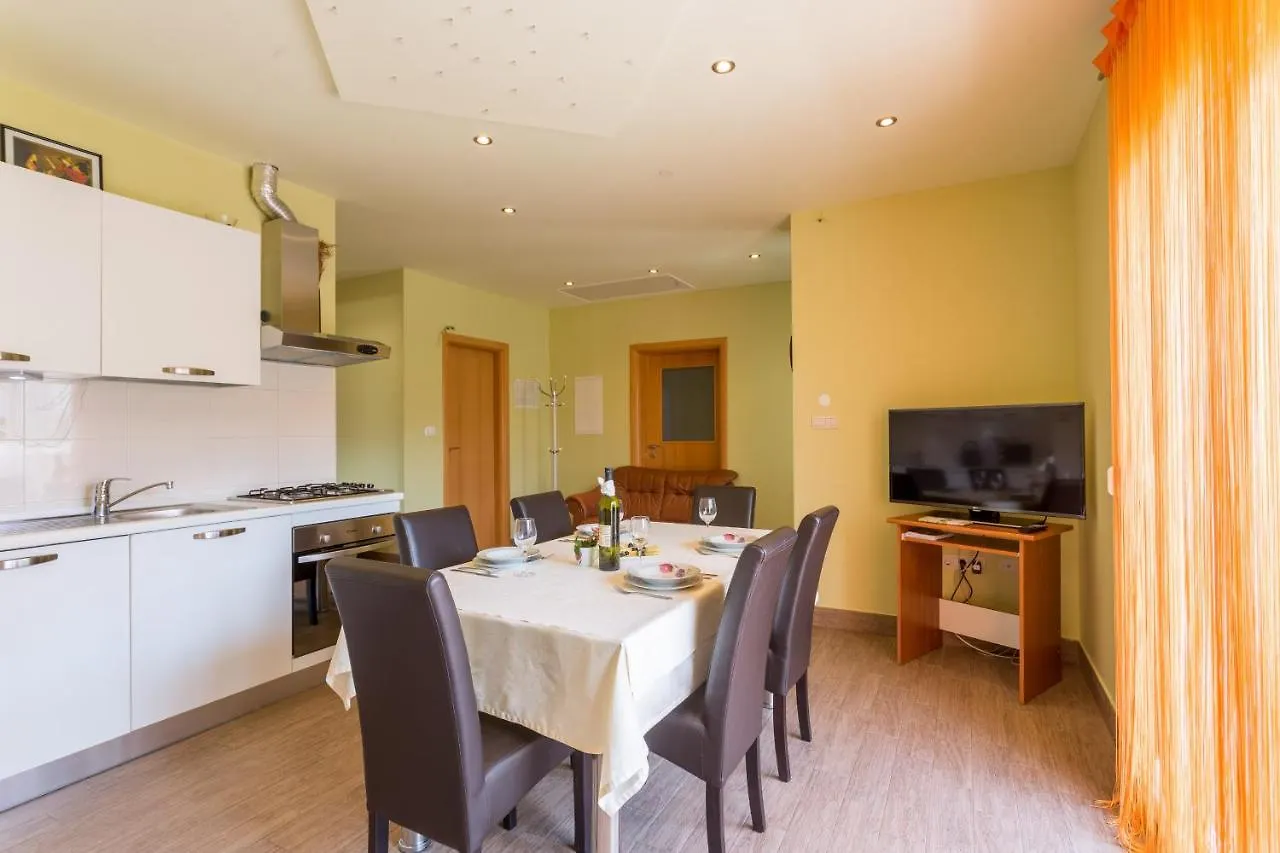 Apartments Saint Martha Plano Croatia